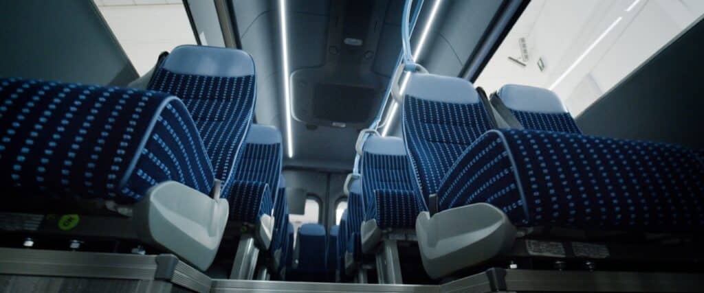 Busworld 2025: CMS Auto stawia na diesla i minibusy od Mercedesa. I rozwija eksport