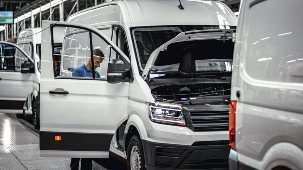 Fabryka Volkswagena we Wrześni zyska dwie nowe hale. Pod elektrycznego Craftera