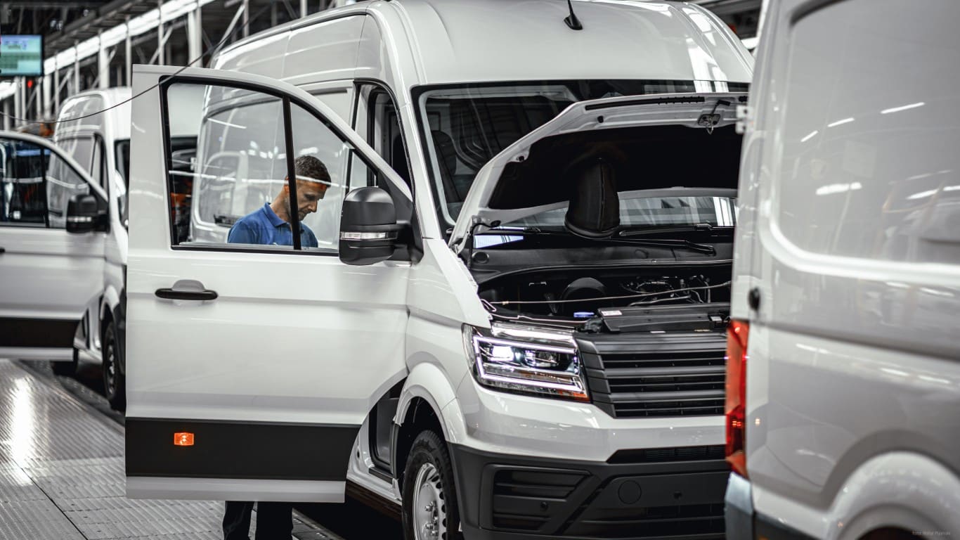 Infobus - Fabryka Volkswagena we Wrześni zyska dwie nowe hale. Pod elektrycznego Craftera
