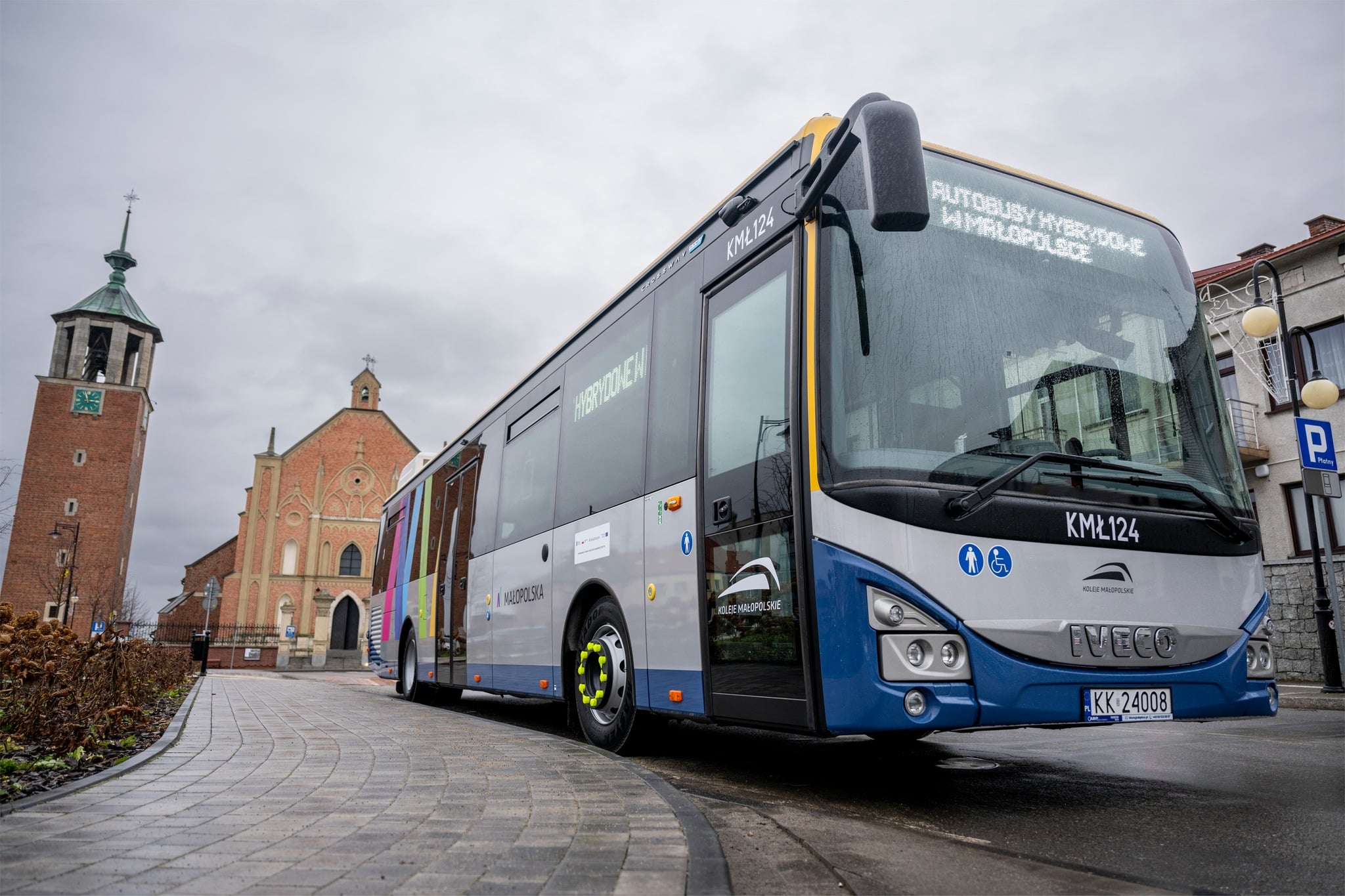 Infobus - Koleje Małopolskie szukają używanych autobusów na potrzeby Gminy Tarnów