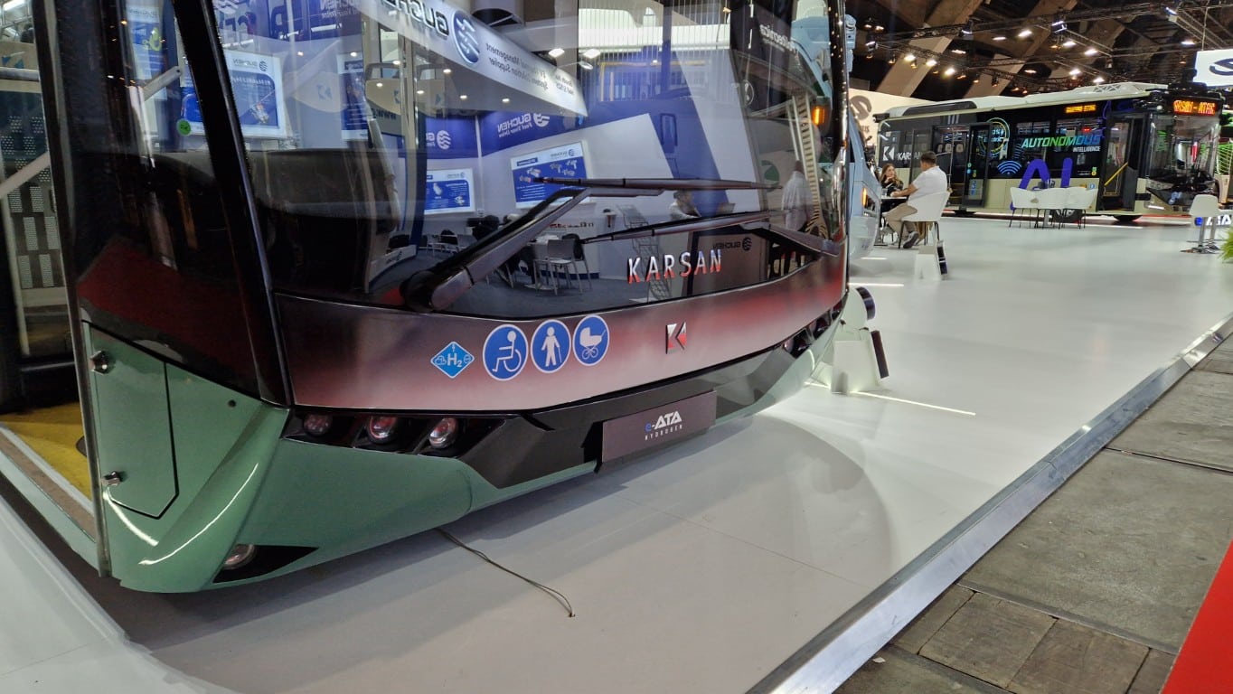 Infobus - Karsan na Busworld Europe 2025: autonomiczny e-JEST i wodorowiec z Toyotą