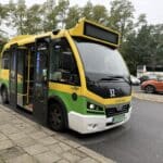 Od soboty, 18 października 2025 r., minibus kursuje po terenie cmentarza komunalnego przy ul. Wrocławskiej.