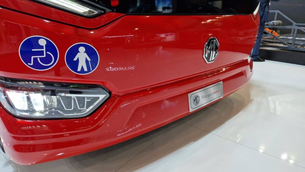 Busworld 2025: Legendarne MG wchodzi w autobusy. Z chińskim wsparciem