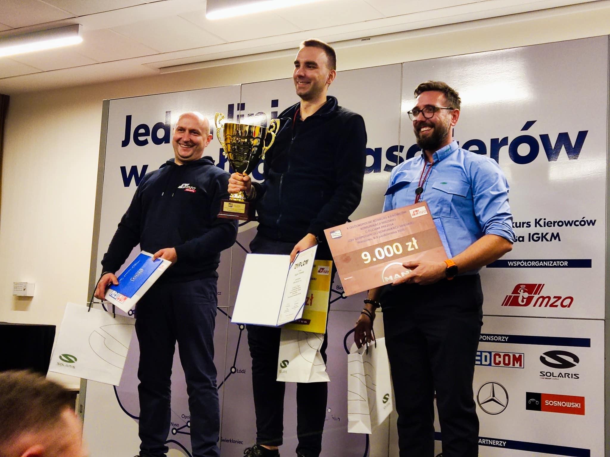 Infobus - Mistrzostwa Polski kierowców autobusów miejskich 2025 wygrał Kacper Urbaniak z MPK Łódź!