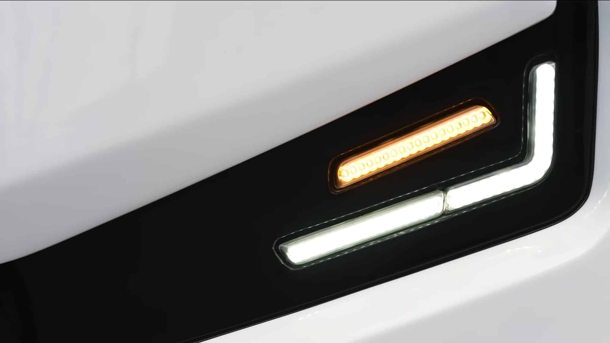 Infobus - Komenda Główna Policji miała dwie oferty na zakup MIDI autobusu. Wybrała droższą