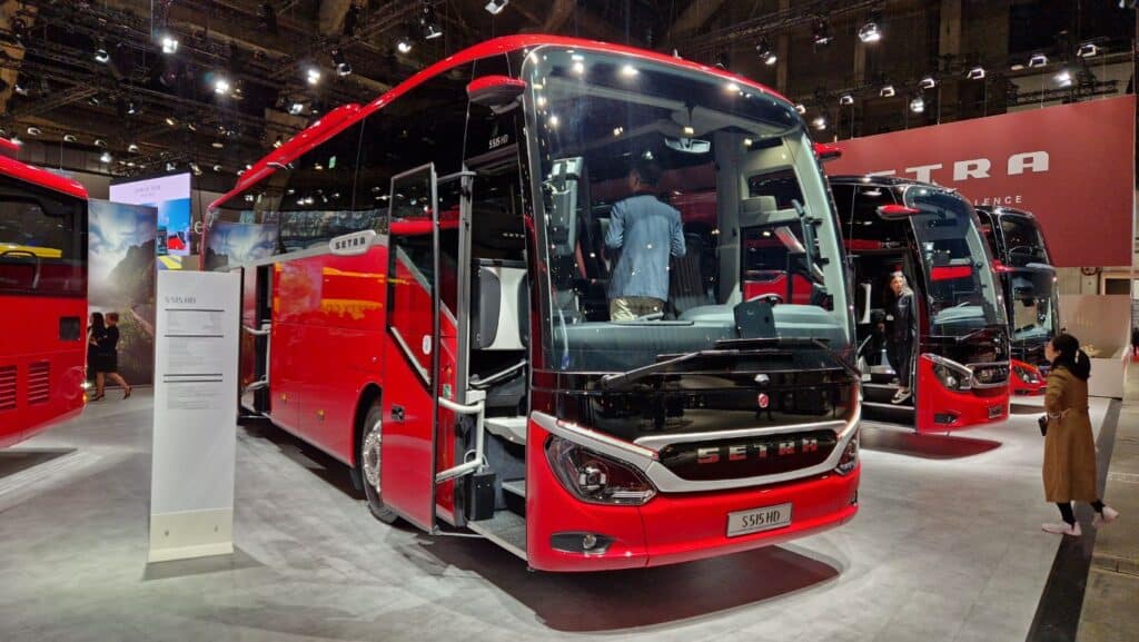 Busworld 2025: Setra z pełnym portfolio i „Coach of the Year 2026”. Plus nowe systemy