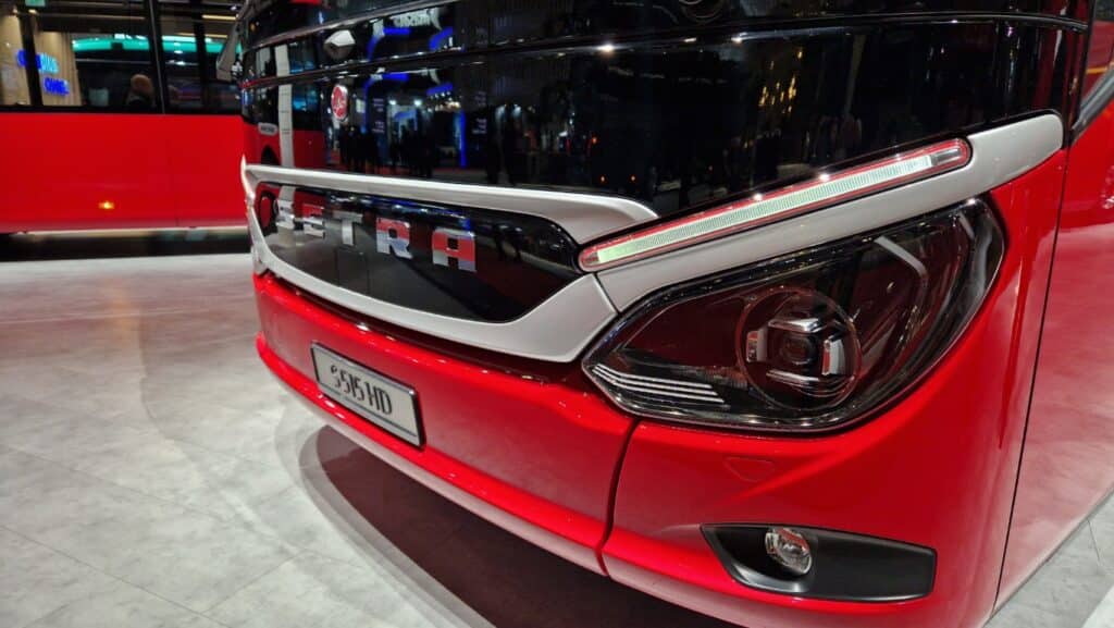 Busworld 2025: Setra z pełnym portfolio i „Coach of the Year 2026”. Plus nowe systemy