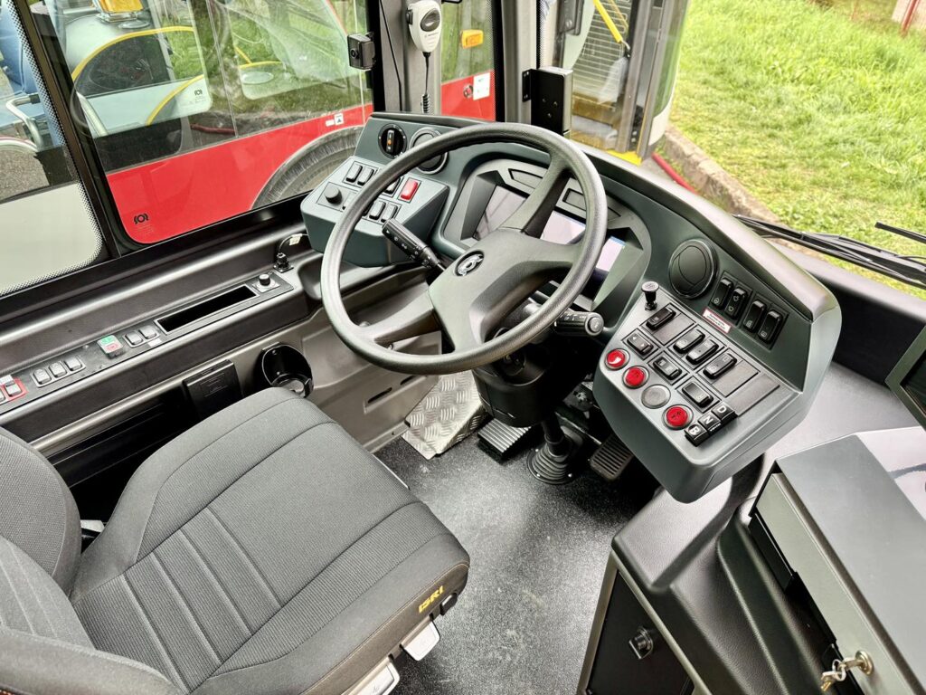Praga wprowadza nowe elektrobusy SOR ENS 12 / fot. DPP - Ondřej Kubát