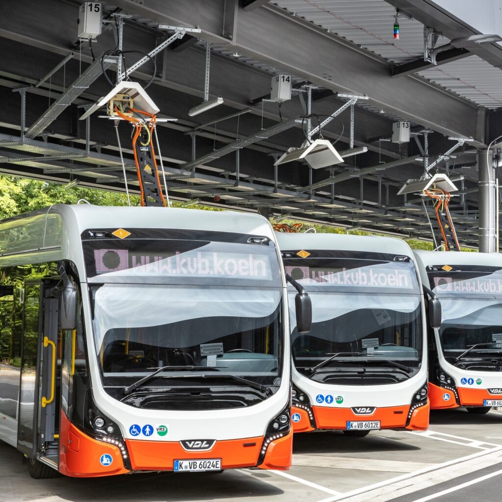 Kolonia ma największy kontrakt autobusowy w historii Kolonii. Elektrobusy Irizar za VDL