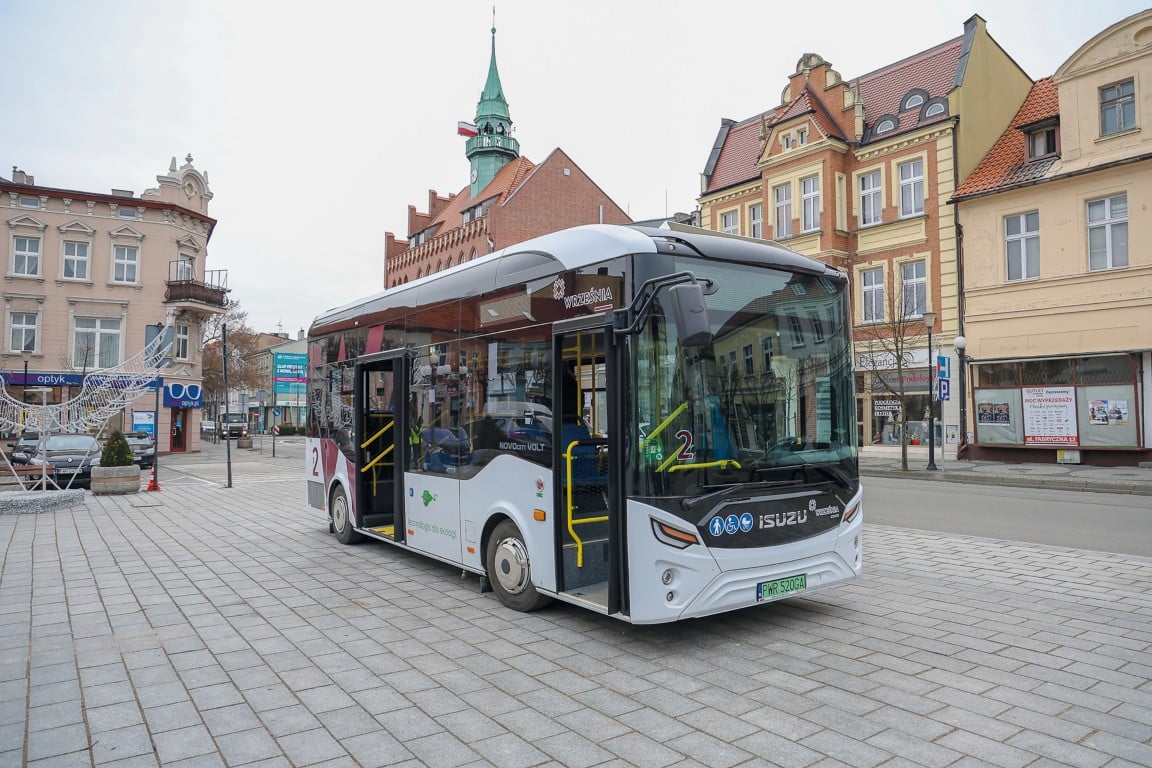 Infobus - Września będzie miała Solarisa, Isuzu i dwa Zonsony. Przetarg na elektrobusy zamknięty
