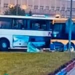 Zderzenie autobusów w Słupsku. Dwie osoby trafiły do szpitala