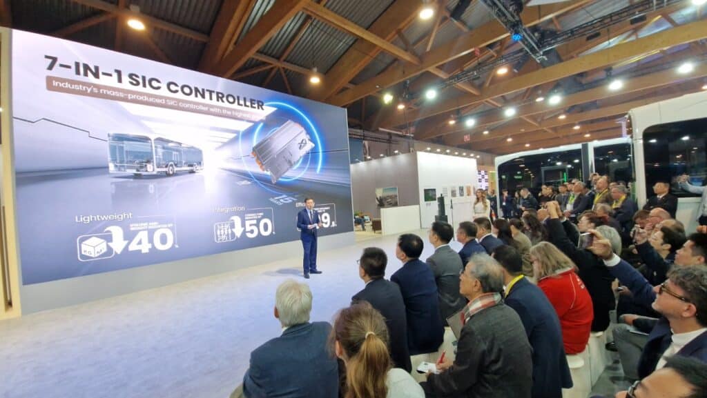 Castrosua i Yutong podpisują list intencyjny w sprawie wspólnego rozwoju autobusów elektrycznych na rynek europejski
