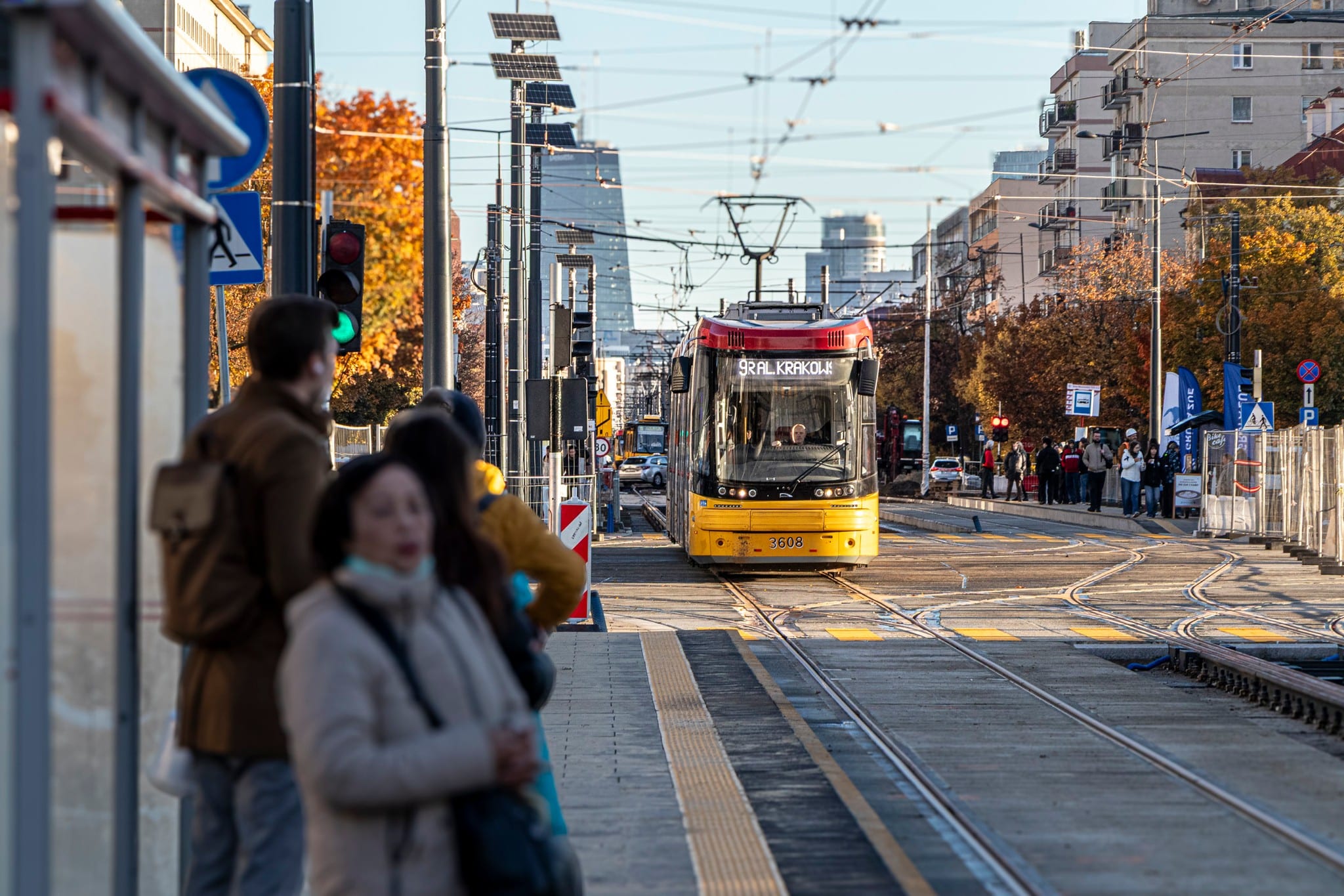 Infotram - Czy Warszawa zainwestuje w transport szynowy? Tramwaje i metro w budżecie na 2026 rok