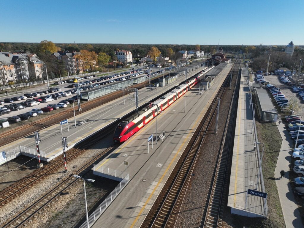 PKP Polskie Linie Kolejowe modernizują linię otwocką. Po czterech torach w kierunku Lublina foto: PKP PLK