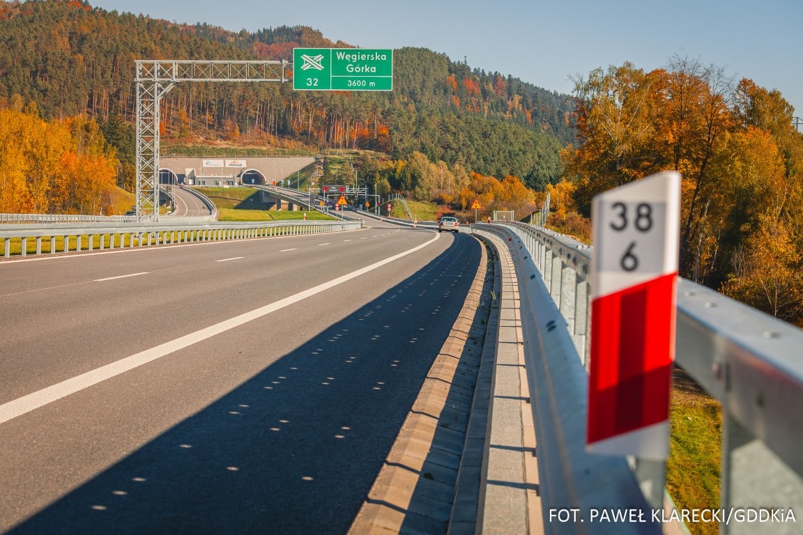 Infobus - Autokarowa mapa Polski się zmienia: S1 na południe Europy, S3 nad sam Bałtyk