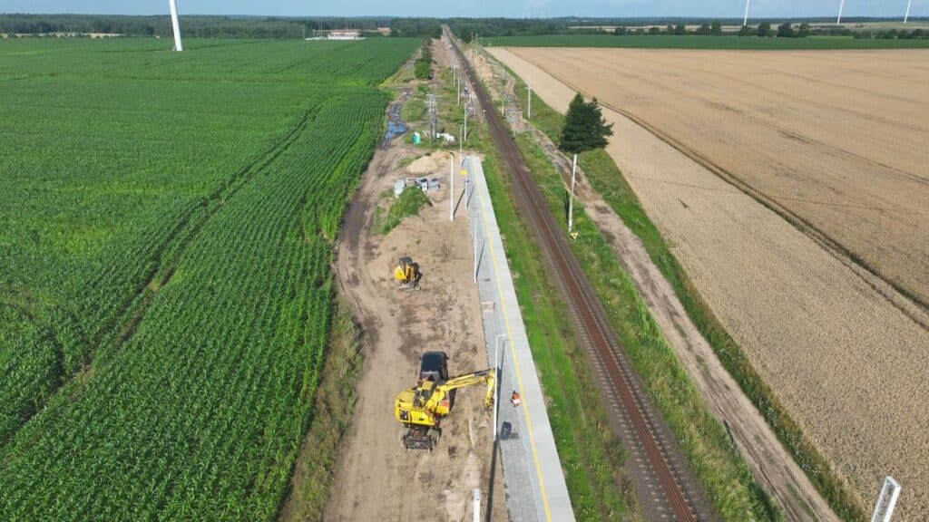 ZUE obroniło kontrakt na modernizację linii kolejowej nr 202. KIO oddala odwołanie foto: PKP PLK