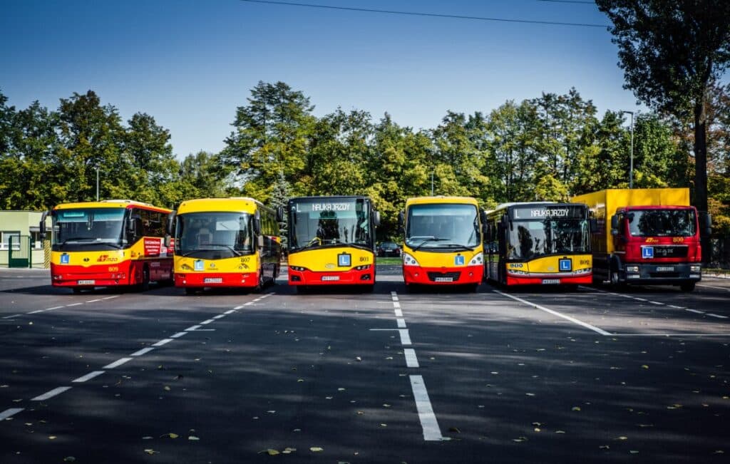 Pozostała flota Ośrodka Szkolenia Kierowców MZA Warszawa
