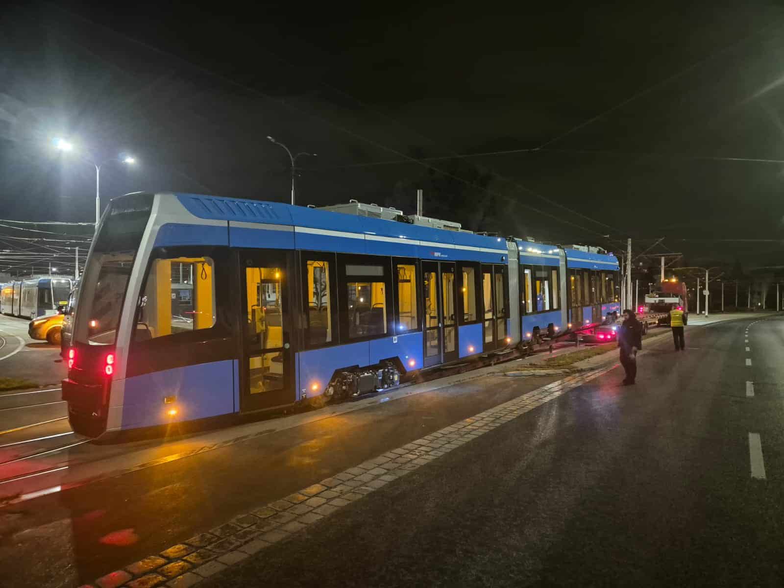 Infotram - MPK Wrocław rozpoczęło proces zakupu aż 160 niskopodłogowych tramwajów. Chce wycofać stopiątki