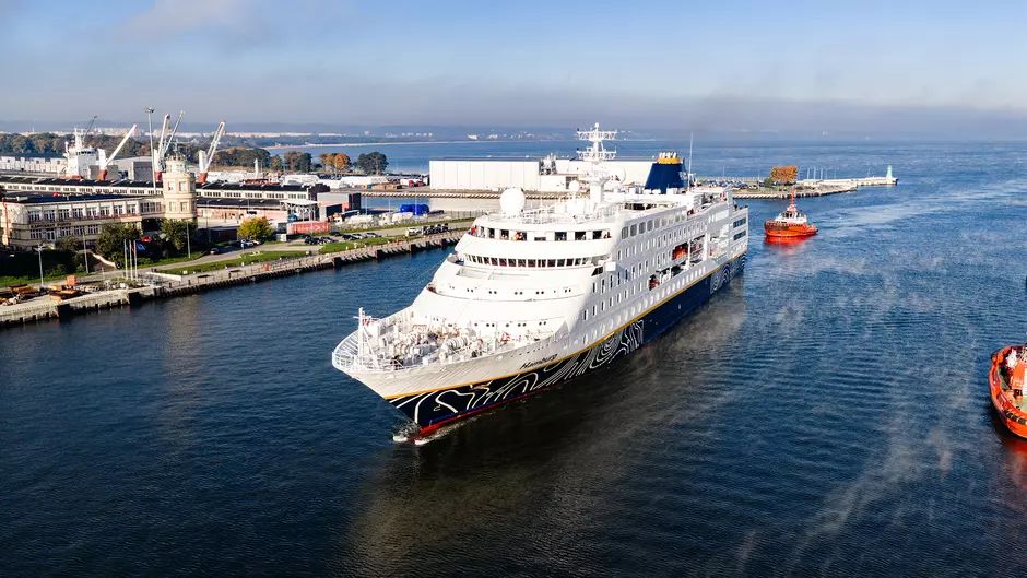 Zakończenie sezonu wycieczkowców w Porcie Gdańsk. Hamburg jako ostatni foto: Port Gdańsk