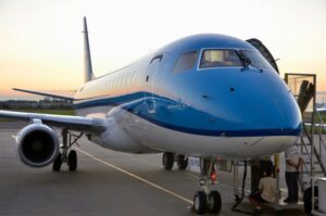 KLM Cityhopper wykonał lot pokazowy z Amsterdamu do Krakowa w ramach konkursu The Aviation Challenge
