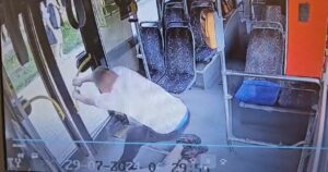 4 lata więzienia. Sąd wydał wyrok w sprawie ataku na kontrolera