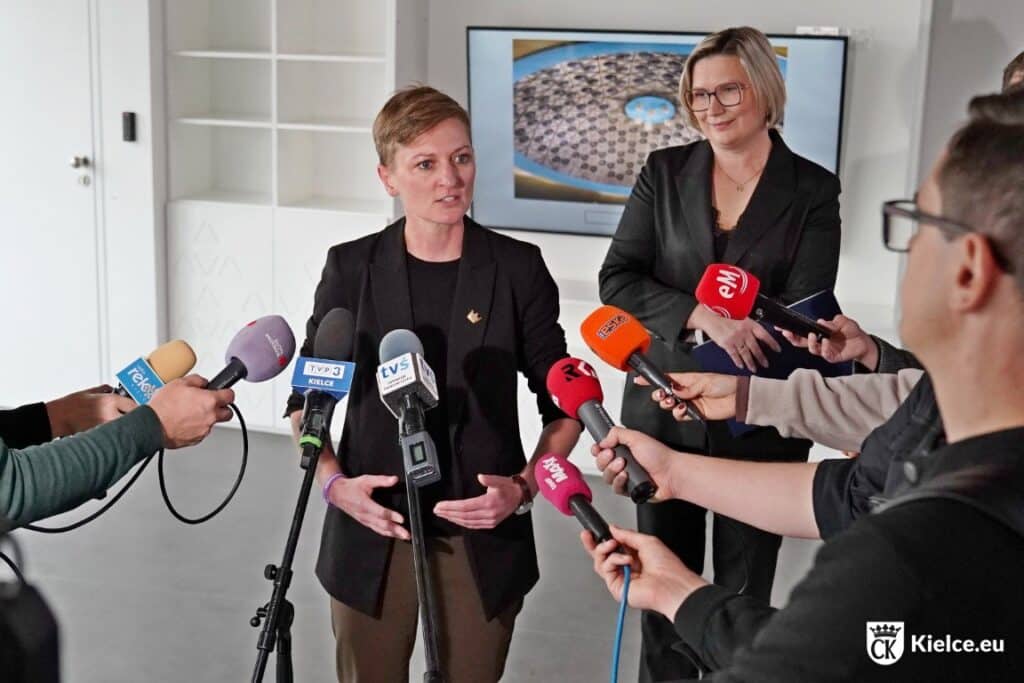 Poprawa jakości funkcjonowania komunikacji publicznej poprzez unowocześnianie infrastruktury Kieleckiej Karty Miejskiej – wdrożenie systemu Kieleckiej Karty Miejskiej
