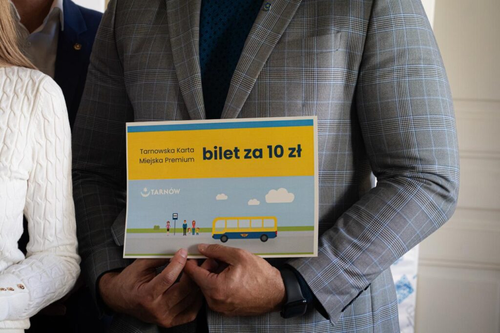 Tarnów planuje rewolucję biletową. Od 10 zł za miesiąc dla mieszkańców