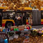 Jak dojechać na warszawskie cmentarze?