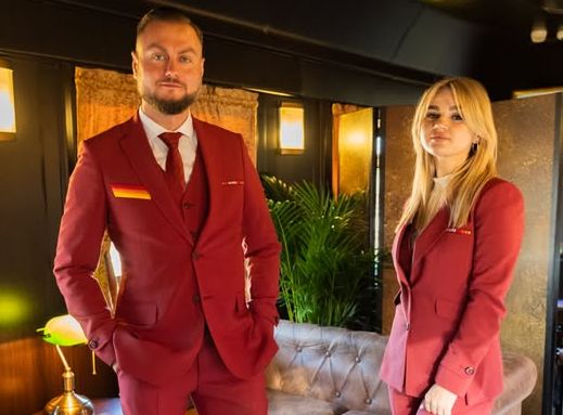 Inforail - TRAKO 2025: Studenci Politechniki Bydgoskiej zaprojektowali nowe uniformy dla pracowników WARS