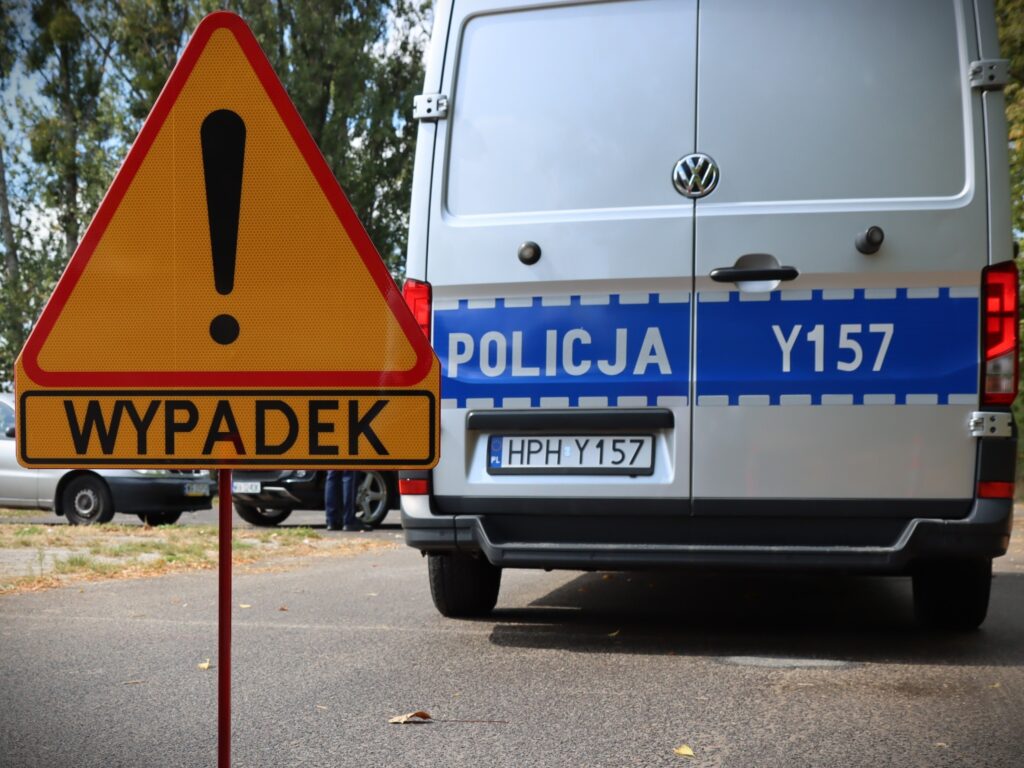 17 października rano na DK60 doszło do wypadku z udziałem rowerzysty i autokaru przewożącego dzieci na wycieczkę.