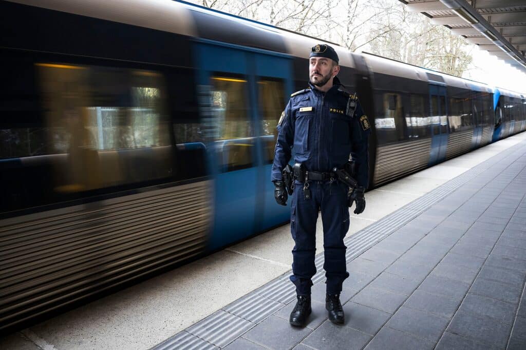 Szwecja: Kierowca autobusu, który wjechał w przystanek w Sztokholmie - bez zarzutów