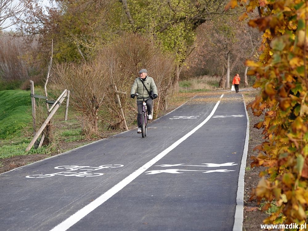 Radom: Nowy odcinek pieszo-rowerowy przy Szarych Szeregów oddany do użytku mzdik.pl