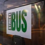 Wrocławski streetbus znów w trasie. Mobilna pomoc dla osób w kryzysie bezdomności