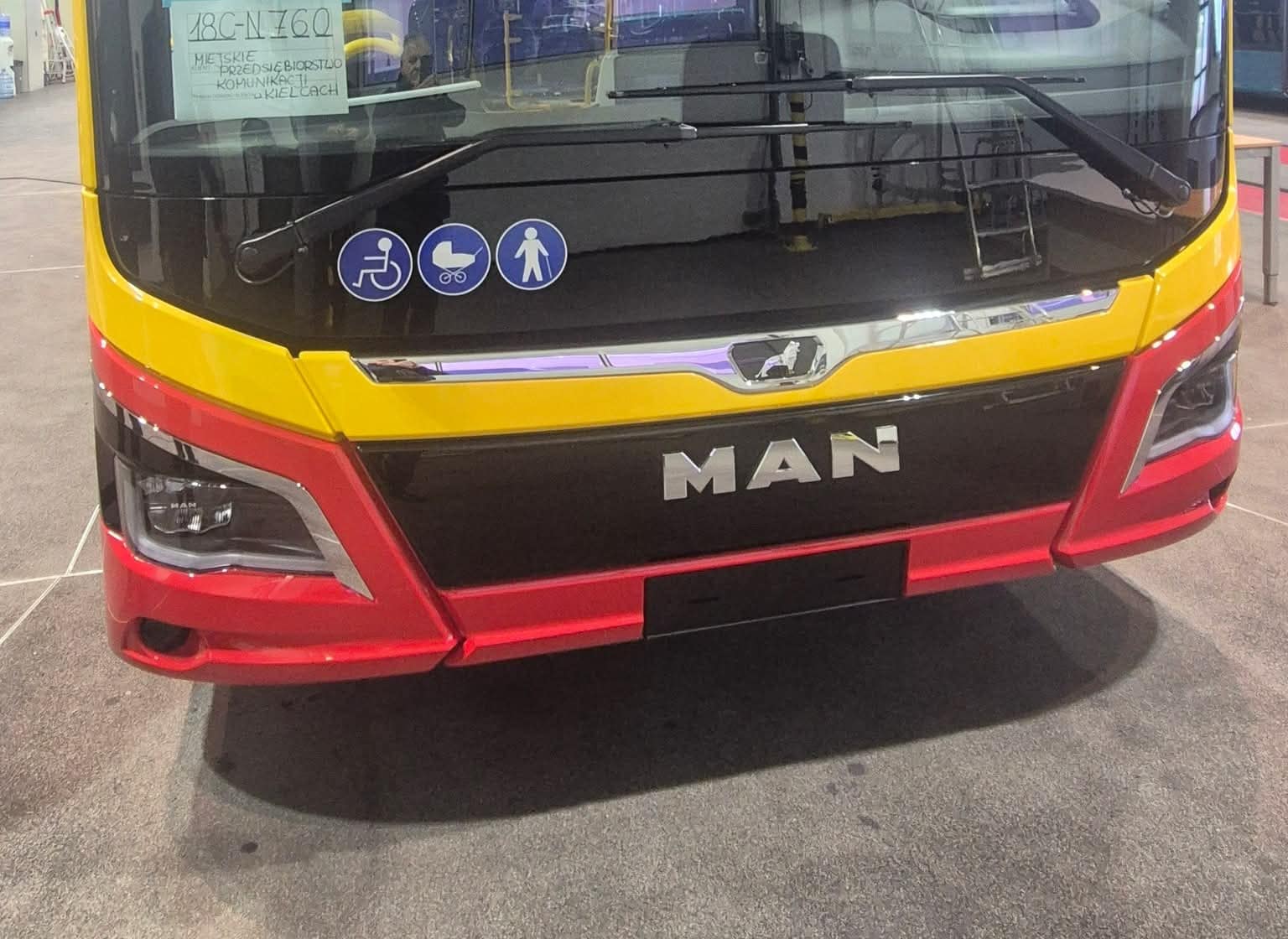 Infobus - MPK Kielce odnawia flotę. Cztery nowe przegubowe MAN-y już po odbiorach