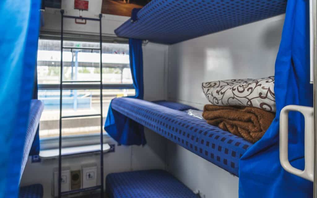 Słowacki przewoźnik ZSSK kupił nowe wagony sypialne. Wiemy kto je wyprodukuje wiz. ZSSK