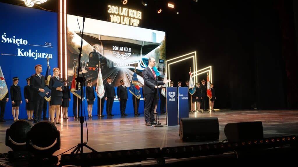 Uhonorowano zasłużonych dla kolei