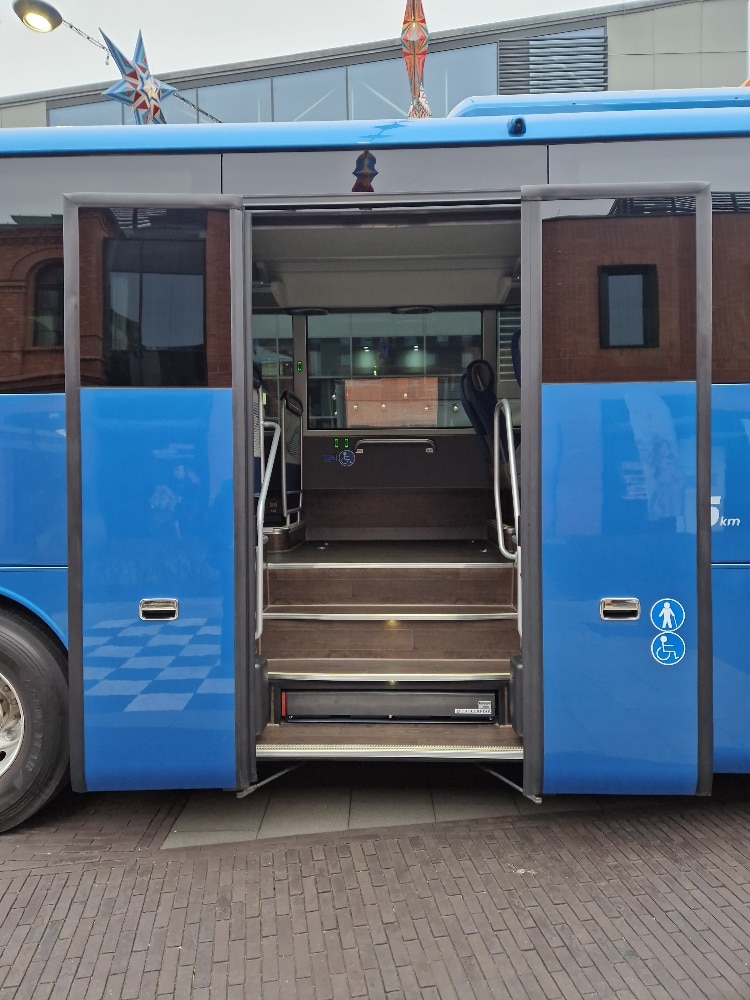 Autobus międzymiastowy Yutong IC12E