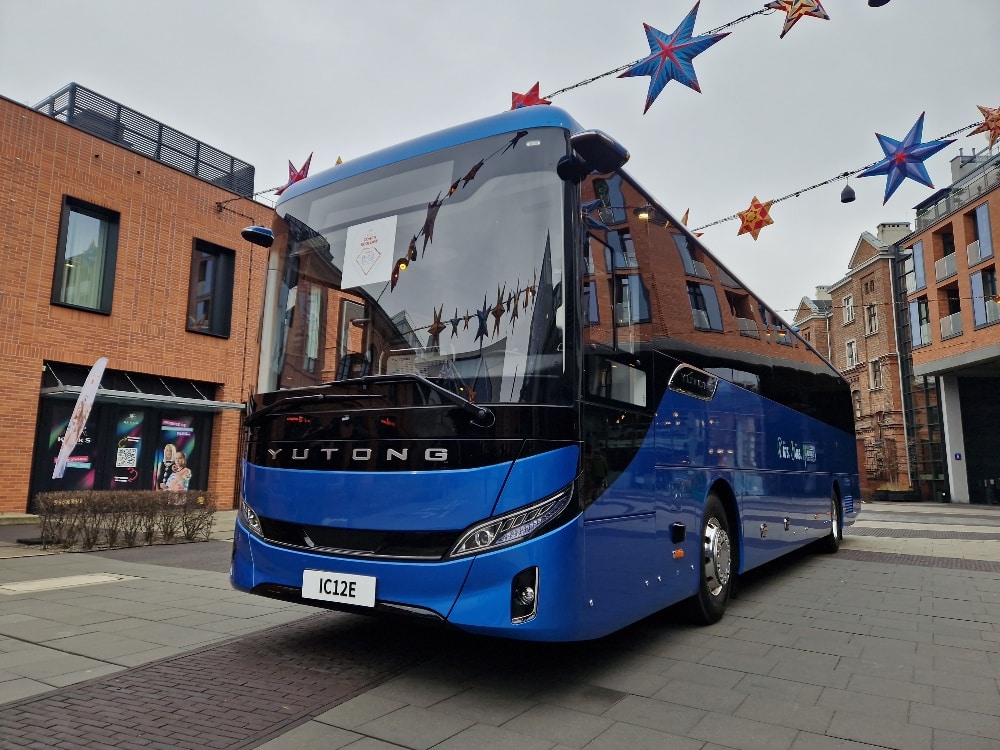 Autobus międzymiastowy Yutong IC12E