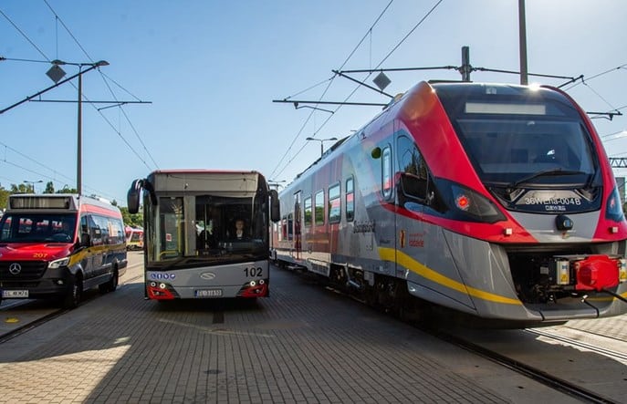 Łódzka Kolej Aglomeracyjna ogłosiła przetarg na zastępczą komunikację autobusową / fot. ŁKA