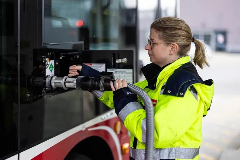 Linia 39A bez emisji. Wiedeń wzmacnia pozycję lidera i otwiera drzwi nowym producentom autobusów / fot. Wiener Linien/Simon Wöhrer