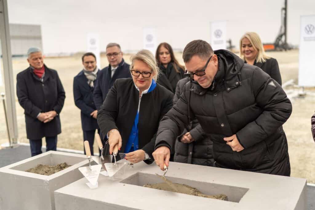 W fabryce Volkswagen Poznań we Wrześni powstaną hale do produkcji elektrycznego Craftera