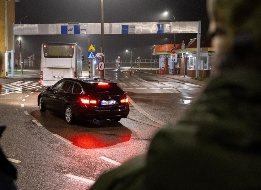 Bobrowniki i Kuźnica ponownie obsługują ruch na Białoruś. Pierwsze z autobusami, drugie bez
