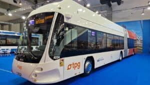 HESS na Busworld Europe 2025: dwa autobusy, jeden kierunek – zeroemisyjna mobilność