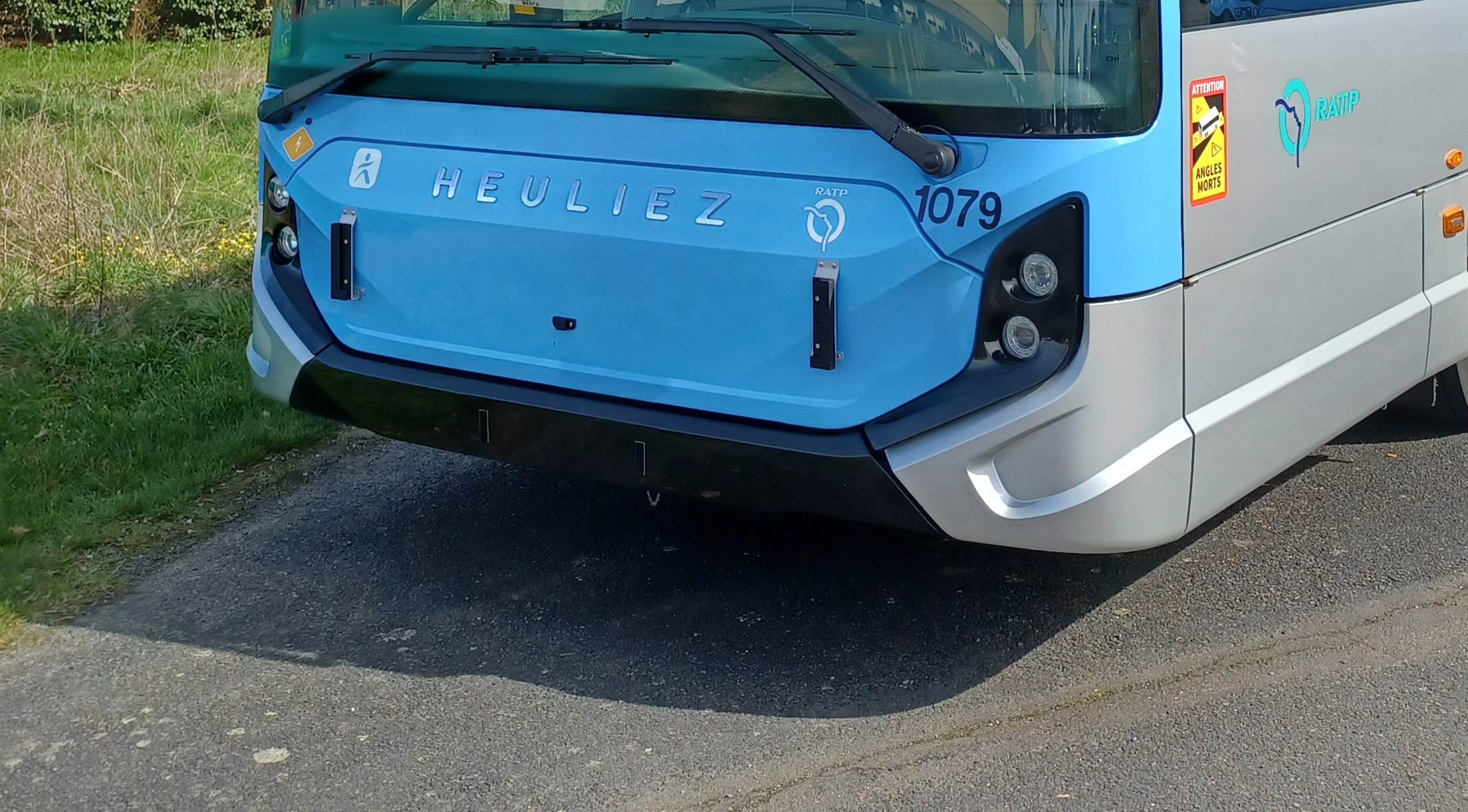 Infobus - Iveco dostarczy do 4000 autobusów dla Île-de-France. W tym modele Crossway CNG z Czech