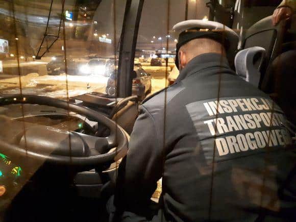 Kierowca autokaru udawał … pasażera. ITD: „To próba obejścia przepisów o czasie pracy”