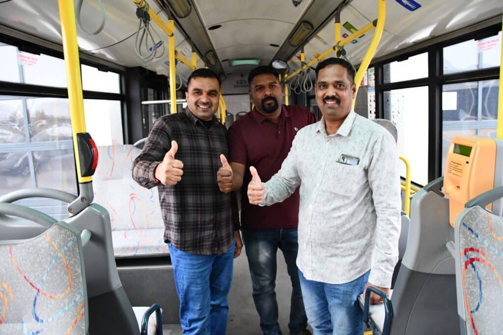 Po Gliwicach – Świnoujście stawia na nowych kierowców autobusów miejskich. Z Indii