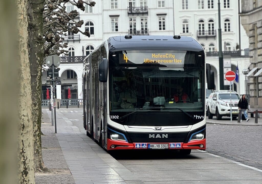 MZK Opole ponawia przetarg na 3 elektrobusy. Tym razem z pełną infrastrukturą ładowania