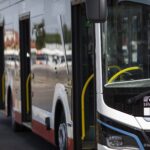 Kolejnych pięć autobusów elektrycznych przybyło radomskiemu MPK