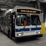 Nowy Jork - Obietnice darmowych przejazdów autobusami