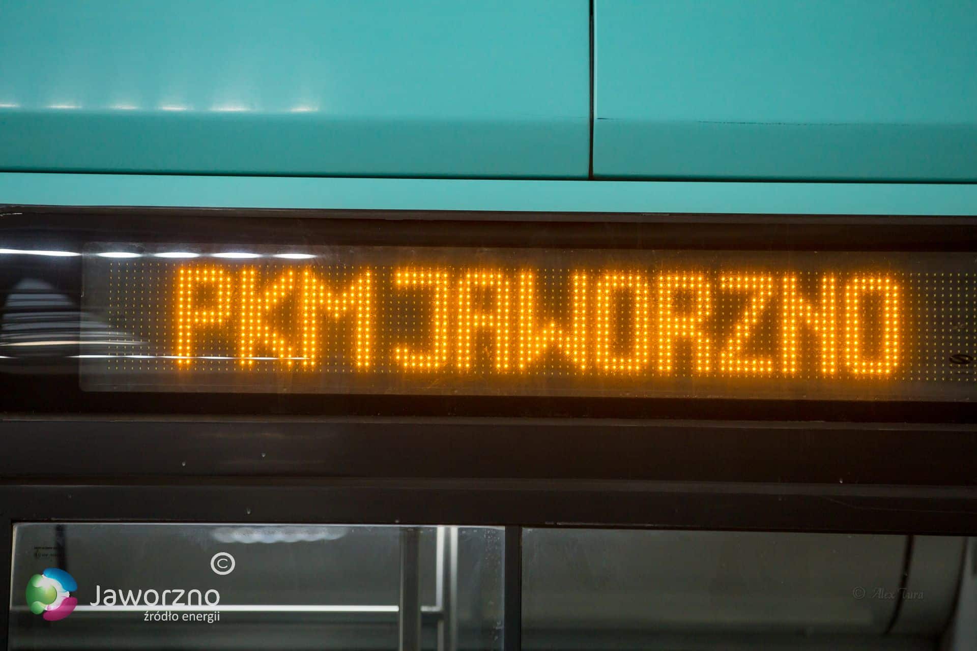 Infobus - PKM Jaworzno na poszukiwaniach kierowców. Przez zewnętrzną firmę